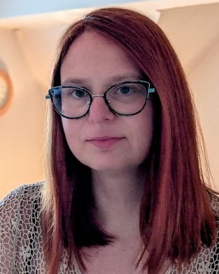 Portrait of Erin McLaughlin, MBACP (Accredited) Counsellor and Group Facilitator in Derry / Londonderry